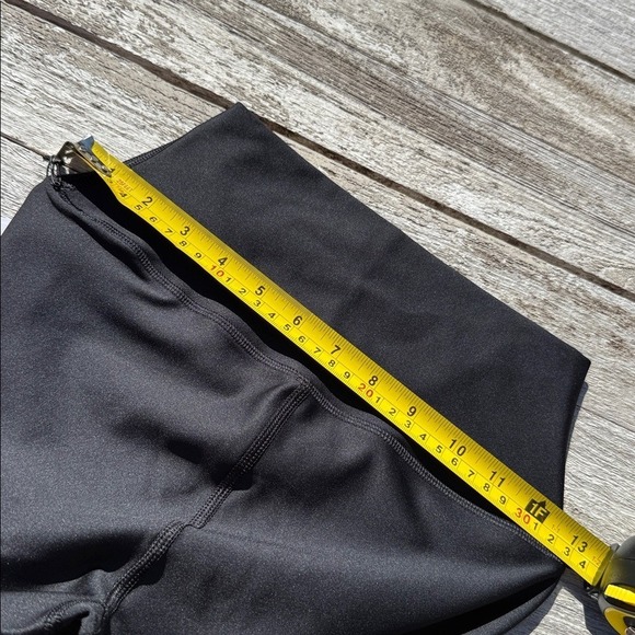 ✨ ALO Black Softsculpt + Airlift Set (NWT) leggings and tank– Size Small ✨ - Picture 7 of 10